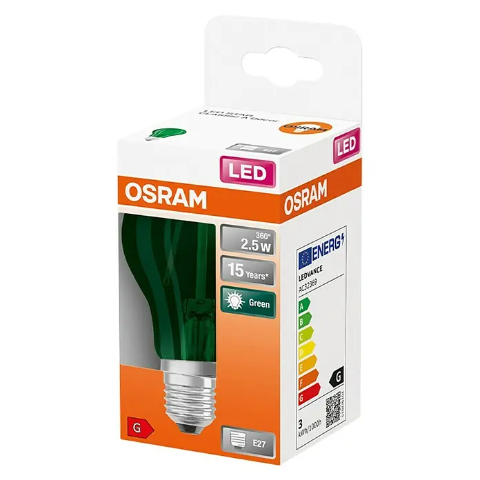 Osram Star LED-Lampe Glühlampenform E27 matt - E27, Nicht Dimmbar, Grün, 45 lm, 2,5 W, Farbe: Grün - Nahaufnahme einer OSRAM LED-Lampe in Grün, verpackt in einer farbenfrohen Schachtel mit Angaben zu Energieeffizienz und Lebensdauer.