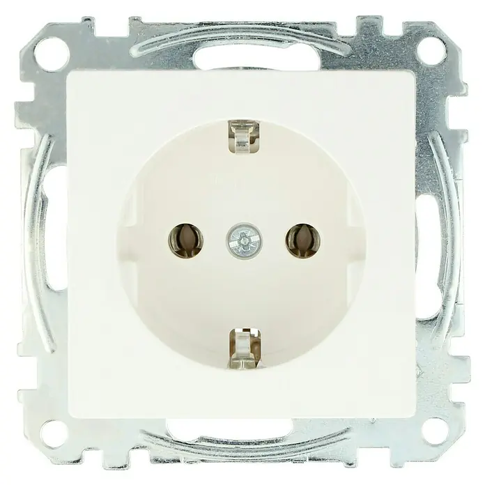 Merten System M Steckdose MEG2301-0319 - Polarweiß, 16 A - Nahaufnahme einer Schuko-Steckdose mit Metallrahmen, ideal für den sicheren und zuverlässigen Stromanschluss im Innenbereich.