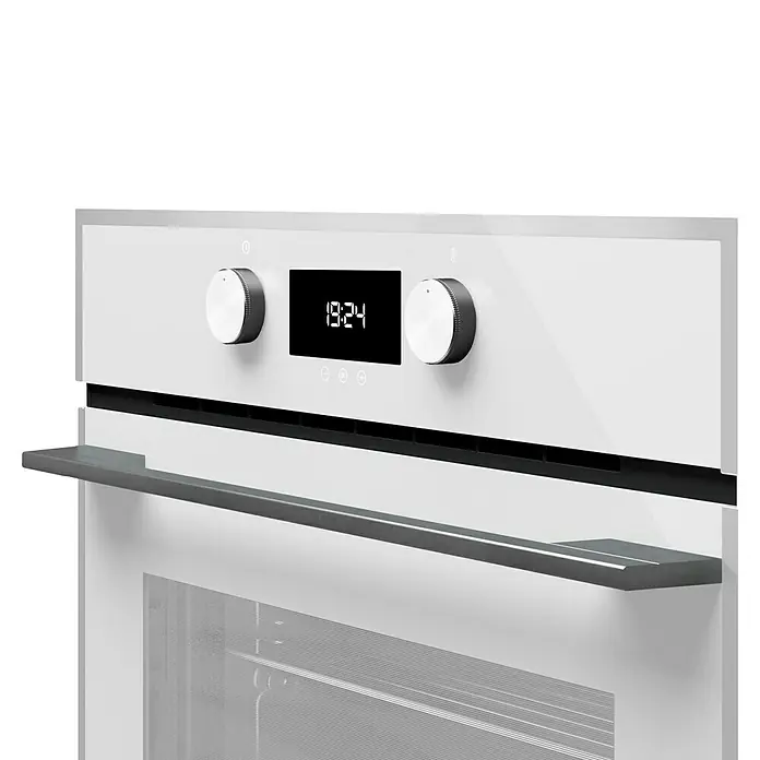 Teka Horno empotrado HLC840 - Número de tipos de calentamiento: 9 ud., Volumen horno: 44 l - Primer plano de un horno blanco moderno con pantalla digital y botones giratorios, ideal para la cocina contemporánea.