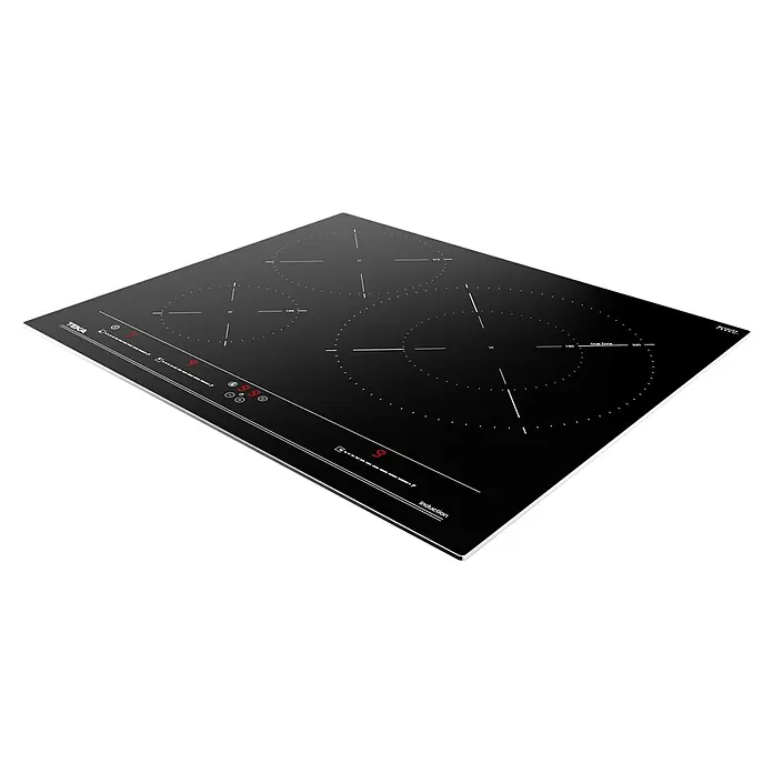 Teka Placa de cocción ITC63320BKMSS - An x L: 60,6 x 51,6 cm - Primer plano de una placa de inducción Teka negra con cuatro zonas de cocción y controles digitales.