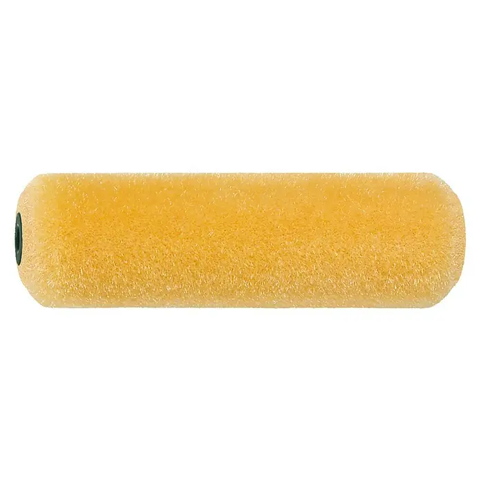 Recambio de rodillos Flocado - Ancho: 18 cm - Primer plano de un rodillo de pintura amarillo de pelo corto sobre un fondo negro.