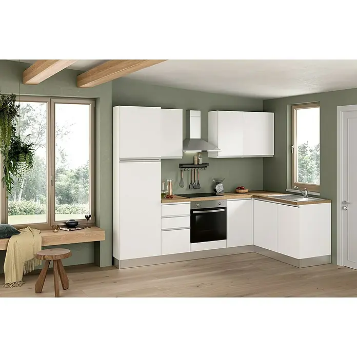 Marinelli Cucine Vormontierte Winkelküche Luce - B x T: 270 x 160 cm, Weiß, Mit Elektrogeräten, Spüle rechts - Helle Küche mit weißen Schränken, Holzoberflächen und modernen Geräten, die ein stilvolles und funktionales Design bietet.
