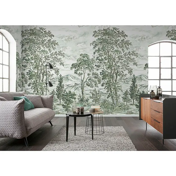 Komar Infinity 2 Fototapete Forest Fairy - B x H: 200 x 250 cm, Vlies - Wohnzimmer mit grauer Couch und Holztisch mit Beistelltischen. Das gemusterte Wandbild schafft eine ruhige Atmosphäre im Raum.