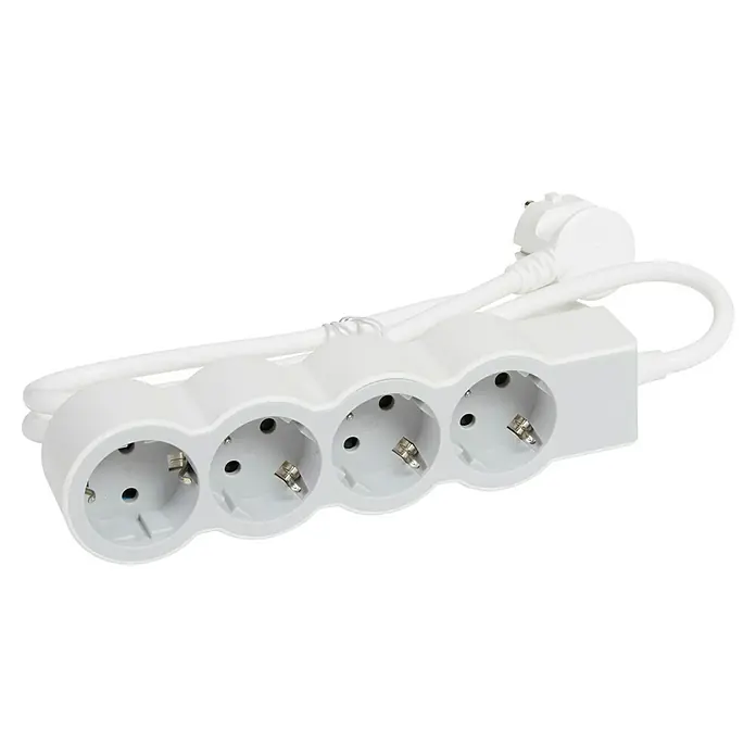 Legrand Base de enchufe múltiple Estándar - blanco, Longitud del cable: 1,5 m - Regleta blanca de 4 enchufes con cable enrollado y enchufe, diseñada para conectar varios dispositivos a una fuente de alimentación.