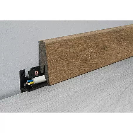 LOGOCLIC  Sockelleiste Element Flex Eiche Delania