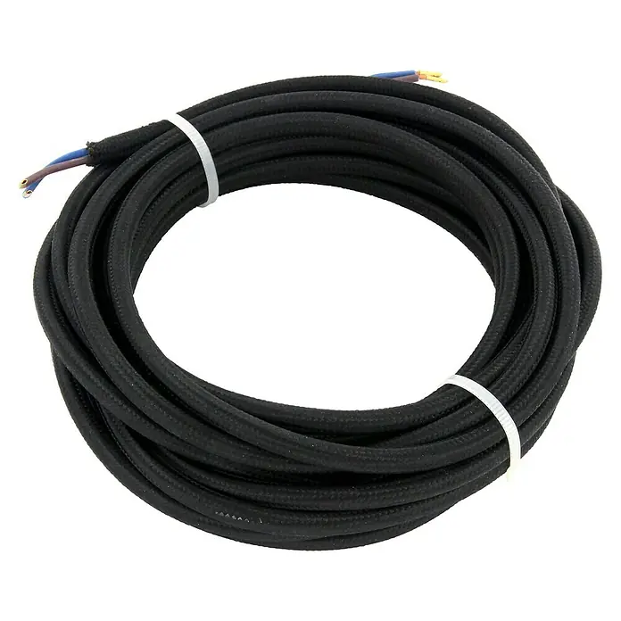Chacon Cable textil decorativo - 5 m, Negro - Primer plano de un cable eléctrico negro enrollado, sujeto con bridas, sobre un fondo negro.