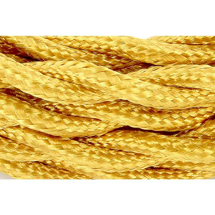 Chacon Cable textil trenzado decorativo - Dorado, Largo: 3 m, H03VVH2-F, Número de cables: 2, 0,75 mm² - Primer plano de una cuerda dorada, destacando su intrincada textura trenzada y superficie brillante. Ideal para decoraciones y proyectos de artesanía.
