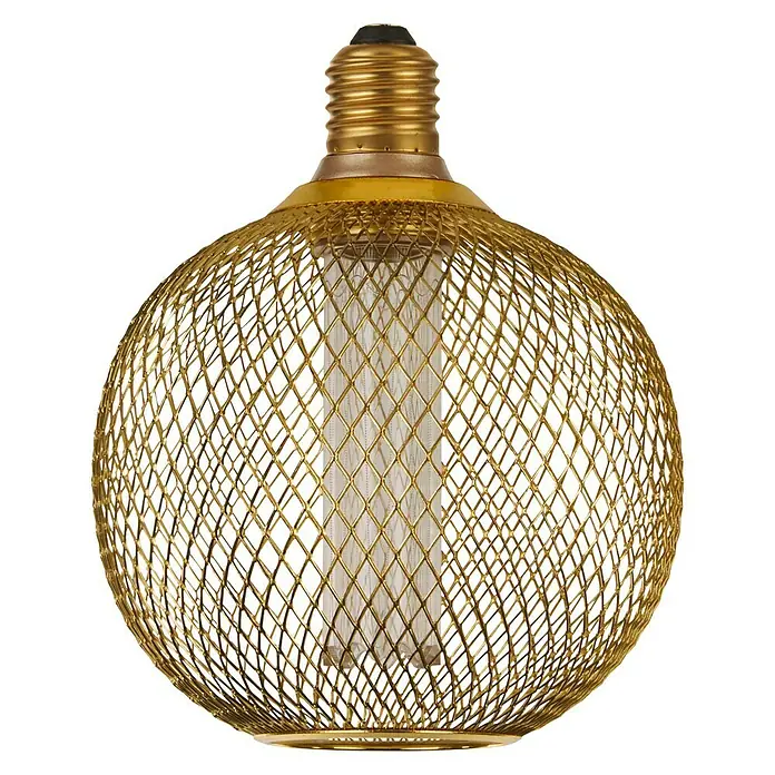 Searchlight LED-Lampe Kugel Filigran - E27, Dimmbar, Bernstein, 120 lm, 3,5 W, Gold - Nahaufnahme einer goldenen dekorativen Glühbirne mit einem filigranen Gitter, die ein warmes, gedämpftes Licht verbreitet.