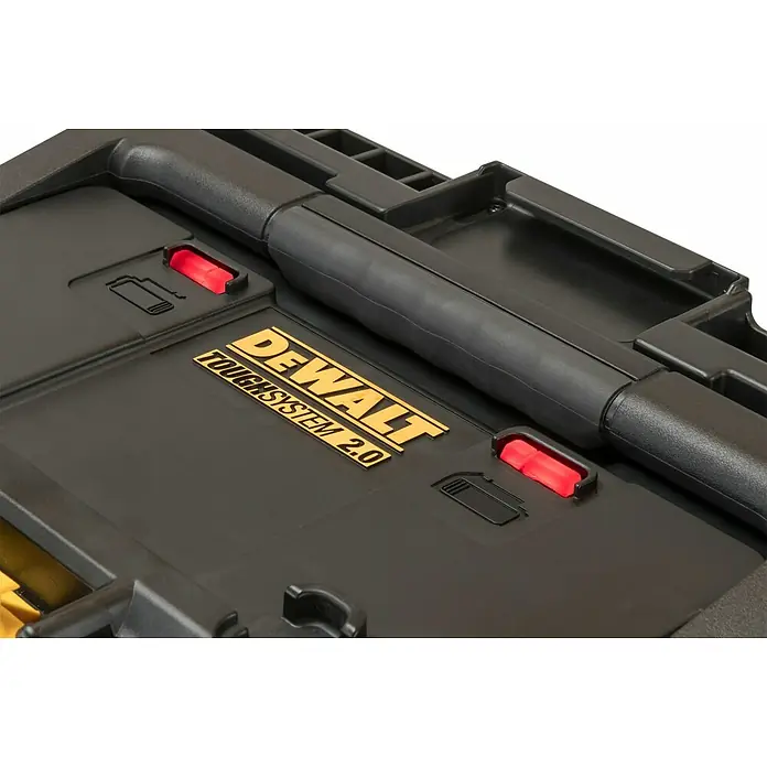 DeWalt Cargador de baterías Toughsystem - L x An x Al: 14 x 38 x 23 cm - Primer plano de una caja de herramientas negra DeWalt ToughSystem 2.0 con botones de bloqueo rojos y asa de transporte.