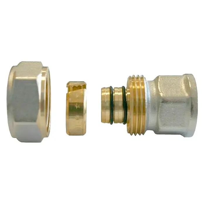 Isoltubex Machón reductor H - Diámetro: 20 mm, Latón, ½″ - Primer plano de un racor de compresión de latón desmontado con sellos para aplicaciones de fontanería.