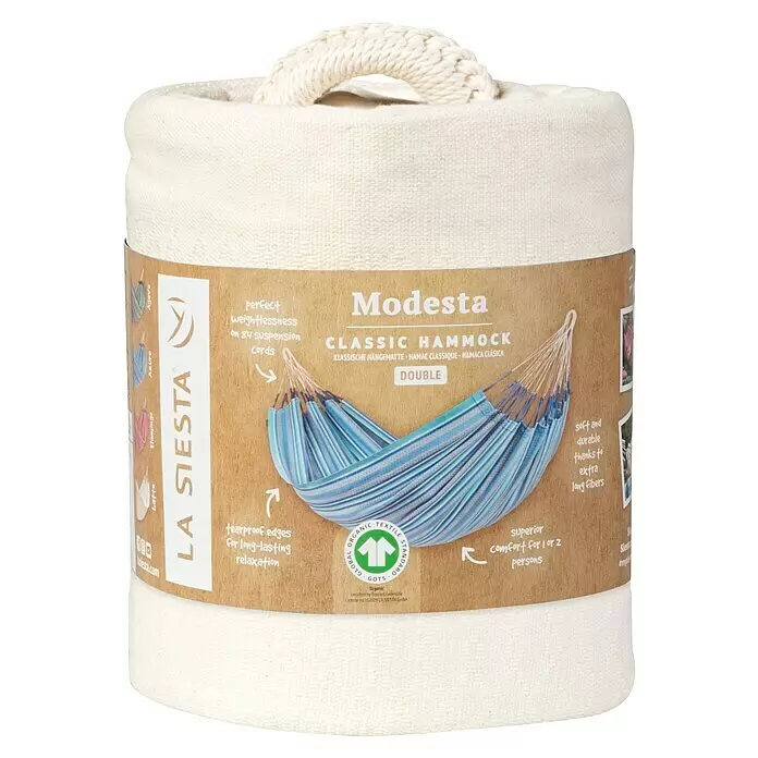 La Siesta Hängematte Modesta - L x B: 350 x 160 cm, Latte, Double - Cremefarbene Hängematte, gerollt mit einer braunen Papierbanderole, die eine blau gestreifte Hängematte zeigt. Für 1-2 Personen.