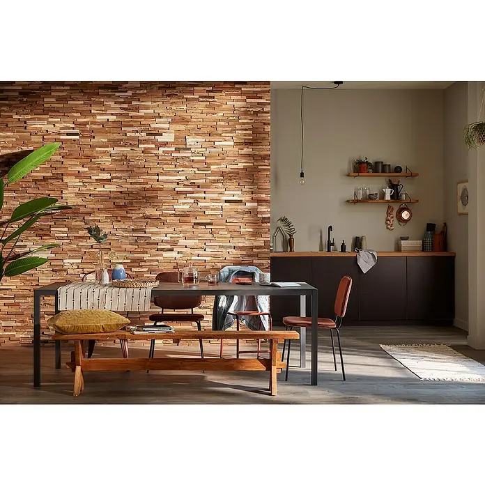 Panel de revestimiento Ultrawood Teca Colorado - 49,5 x 18 x 1,5 cm - Una acogedora zona de comedor con una mesa de madera, sillas y un banco, adornada con elementos decorativos y una pared de acento de madera.