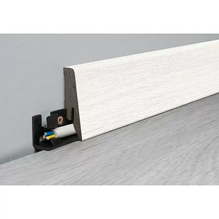 LOGOCLIC Sockelleiste Element Flex Eiche Almeria - 260 cm x 18 mm x 58 mm, MDF/HDF - Detailaufnahme