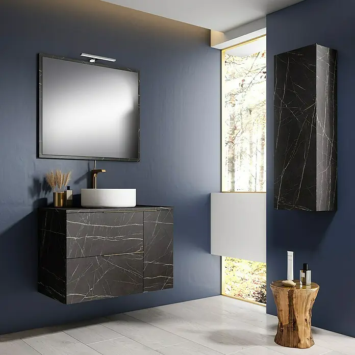 Mueble bajo de lavabo Wave - An x Pr x Al: 100 x 45 x 55 cm, Marquina - Elegante baño con mueble de lavabo con aspecto de mármol, espejo a juego y taburete de madera.
