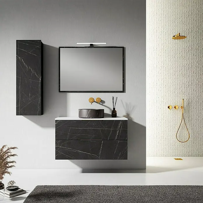 Mueble bajo de lavabo One - An x Pr x Al: 80 x 45 x 55 cm, Marquina - Elegante interior de baño con tocador de mármol negro, espejo y accesorios dorados para un ambiente lujoso.