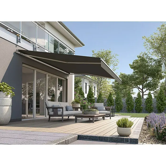 Solid Elements Gelenkarmmarkise 320925Dunkelgrau strukturiert, Breite: 3 m, Ausfall: 2,5 m - Eine moderne, schwarze Markise spendet Schatten über einer Terrassengarnitur und sorgt für eine angenehme Atmosphäre im Freien.