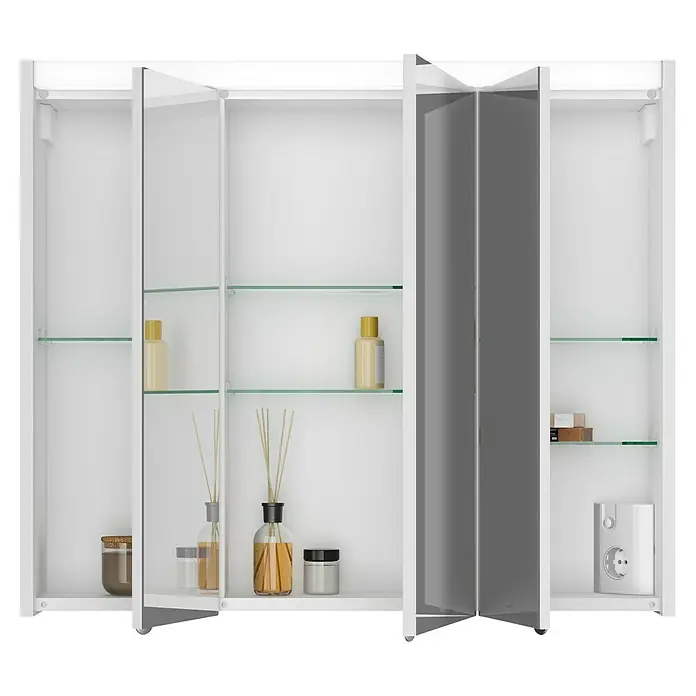 Jokey Spiegelschrank Sarto 3 - B x H: 80 x 68 cm, Holz, Weiß - Aufnahme eines offenen weißen Spiegelschranks mit Glasböden, auf denen Kosmetikartikel und Duftspender stehen.