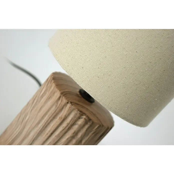 Idp Lampshades Lámpara de sobremesa Colonia - 40 W, L x An x Al: 15 x 15 x 30 cm, Madera, Blanco, E14 - Primer plano de una lámpara de mesa con una pantalla de tela beige y una base de madera rústica, que irradia un estilo de iluminación cálido y natural.
