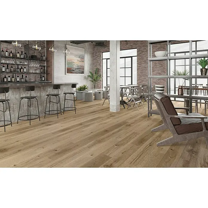 LOGOCLIC Laminado Roble Salvaje - 1.200 x 196 x 8 mm, Roble, AC5 - Una vista detallada del parquet de roble que aporta un ambiente cálido y acogedor a la habitación elegantemente diseñada.