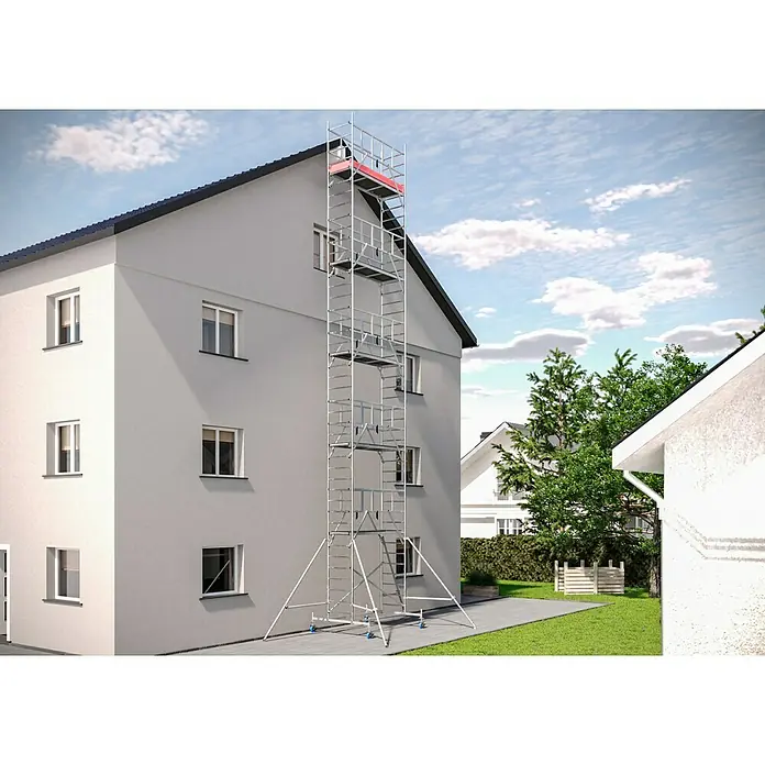 Krause ProTec Rollgerüst - Arbeitshöhe: 8,3 m, Belastbarkeit Plattform: 240 kg - Ein hohes Gerüst steht an einem Gebäude und bietet eine sichere Plattform für Bau- oder Wartungsarbeiten in großer Höhe.