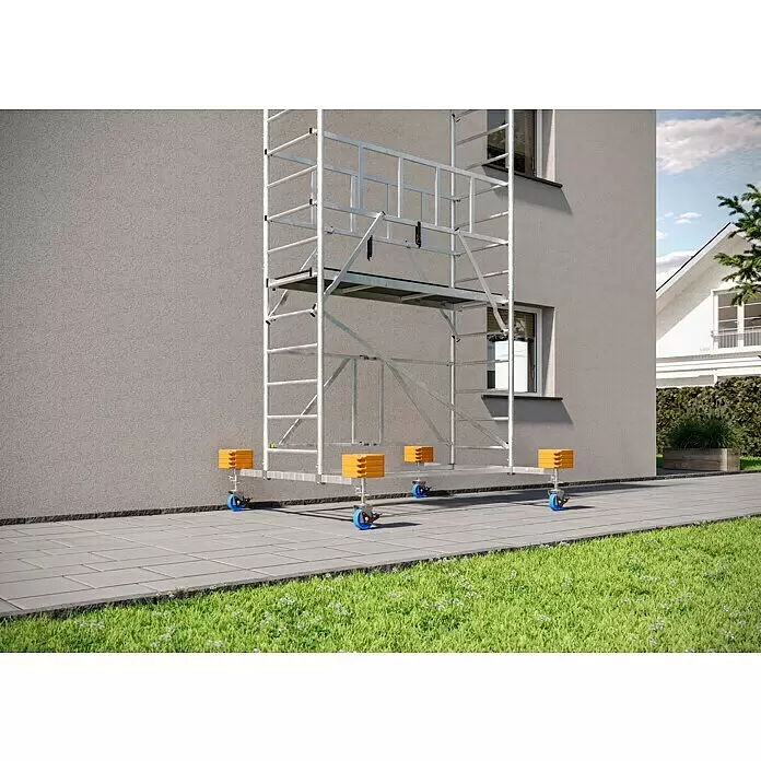Krause ProTec XS Klappgerüst - Arbeitshöhe: 5,8 m, Belastbarkeit Plattform: 240 kg - Mobiles Rollgerüst aus silbernem Aluminium mit blauen Rollen und gelben Gewichten vor einem Haus.