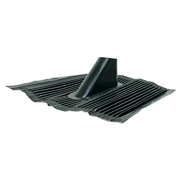 Schwaiger Dachhaube - Aluminium, Kunststoffbeschichtet, Wetterbeständig, Schwarz - Nahaufnahme einer schwarzen Dachdurchführung mit integrierter Manschette, speziell für Wellblechdächer, isoliert und langlebig.