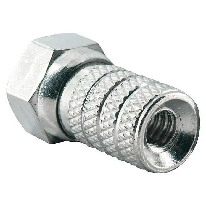 Schwaiger F-Stecker-Set Standard - 4 mm, 2 Stk. - Nahaufnahme einer F-Buchse, einem weiblichen Koaxialkabelanschluss mit einem präzisen Gewinde für sichere Verbindungen.