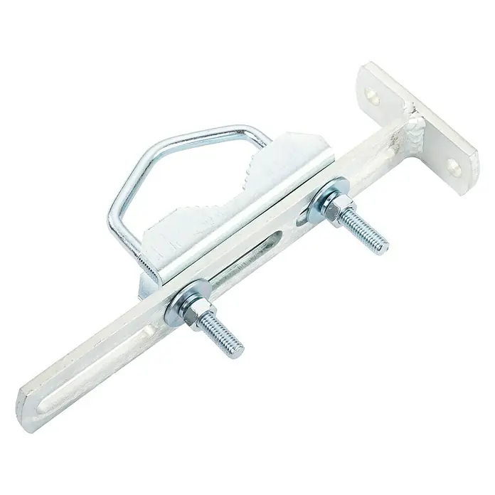 Schwaiger Abstandhalter - Rohre bis 60 mm Außendurchmesser, Verzinkt - Detailaufnahme einer robusten, silbernen Mastschelle zur sicheren Befestigung von Antennen und ähnlichen Geräten an Masten.