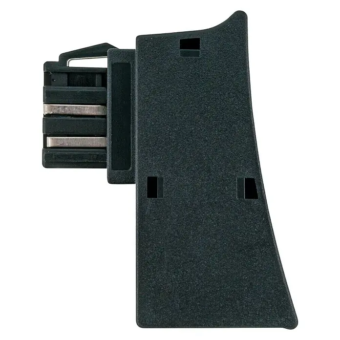 DSL-Anschlusskabel - RJ45-Stecker, 3 m, Schwarz - Nahaufnahme einer schwarzen Audio-Dockingstation mit mehreren Anschlüssen, die vielseitige Verbindungsmöglichkeiten bietet.