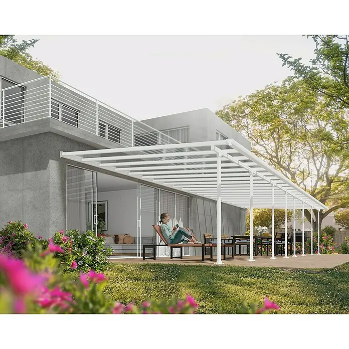 Solid Elements Terrassenüberdachung Martina - B x T: 1.212 x 400 cm, Verkehrsweiß, Polycarbonat, Transparent - Die elegante Terrassenüberdachung aus Stahl bietet einen stilvollen Schutz vor Sonne und Wetter und lädt zum Entspannen im Freien ein.