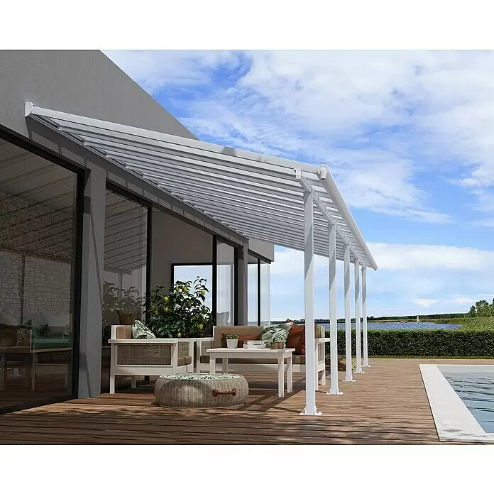 Palram – Canopia Terrassenüberdachung Olympia - B x T: 971 x 300 cm, Verkehrsweiß, Polycarbonat, Transparent - Weiße Lamellen-Pergola über einer Terrasse am modernen Haus, spendet Schatten für Gartenmöbel.