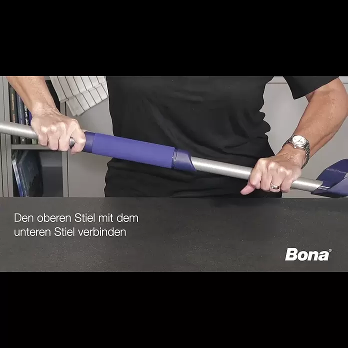 Bona Spray Mop Premium für Holzfußböden - Mikrofaser, 1 x Bona Spray Mop, 1 x Bona Spray Mop Refiller (Kartusche), 1 x Bona Mikrofaser-Reinigungspad - So baust du deinen Bona Spray Mop für Holzböden zusammen
