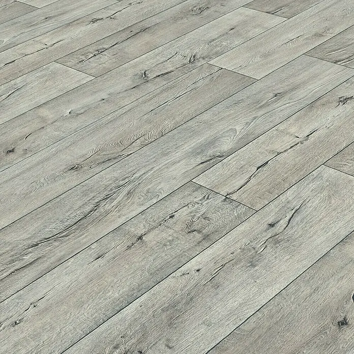 Beauflor PVC-Boden Meterware Feelings400 cm, Cracked Oak, Grau - Nahaufnahme eines modernen, grauen Laminatbodens mit einer realistischen Holzstruktur. Ideal für stilvolle Innenräume.