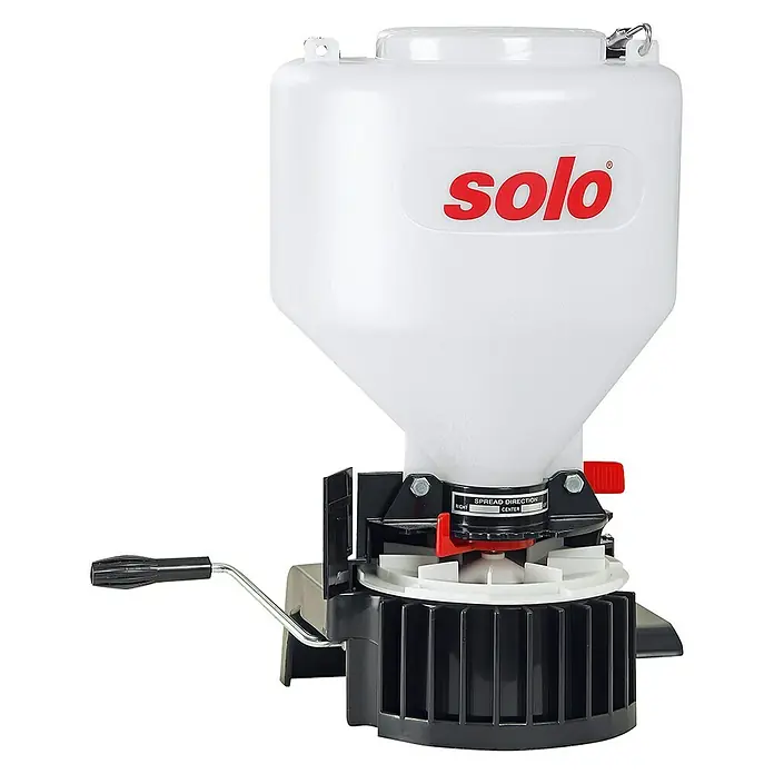 Solo Handstreuer 421 - Streubreite: 180 cm - 200 cm, 9 l - Bild eines Solo-Handstreuers für eine gleichmäßige Verteilung von Saatgut oder Dünger.