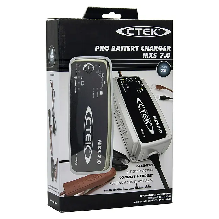 CTEK Automatik-Ladegerät MXS 7.0 - Ladestrom: 7,2 A, Kapazität: 14 Ah - 150 Ah - Produktbild einer CTEK MXS 7.0 Pro Batterieladegerät-Verpackung mit technischen Details und Zubehörhinweisen.