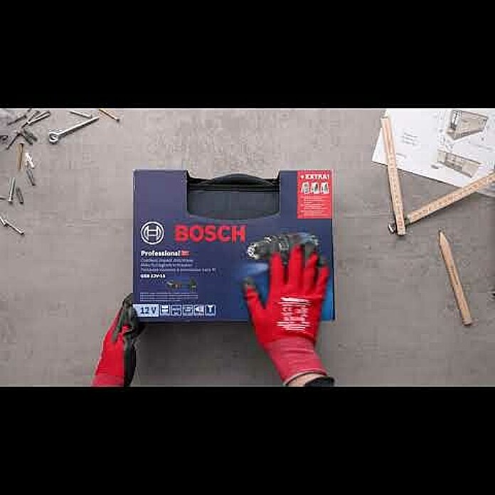 Bosch Professional Akku-Schlagbohrschrauber GSB 12V-15 (12 V, 2 Akkus, 2 Ah - 4 Ah, 30 Nm, 2 Akkus + Ladegerät + 25-tlg. Bit-Set/14-tlg. Bohrer-Set + Tasche) | BAUHAUS