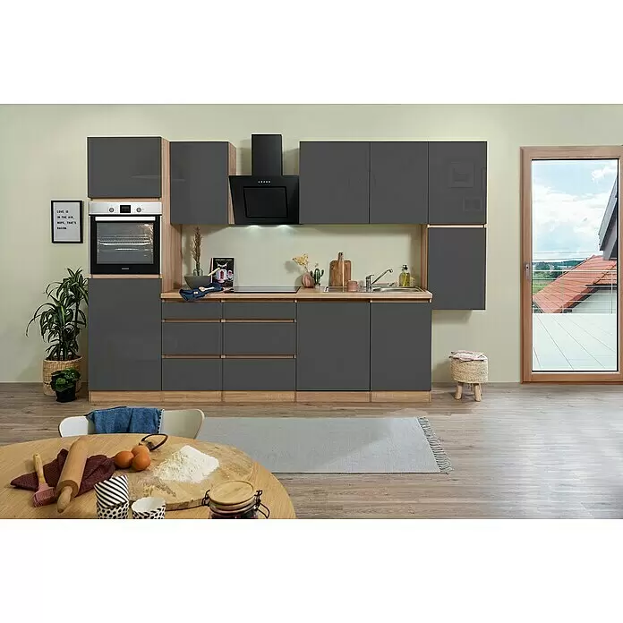 Respekta Premium Küchenleerblock Lorena - Breite: 330 cm, Grau, Dekor Arbeitsplatte: Holzoptik, Hochglänzend, Ohne Elektrogeräte - Moderne Einbauküche mit dunkelgrauen Hochglanzfronten, hellen Holzrahmen, integriertem Backofen, Kochfeld, Spüle und schwarzer Dunstabzugshaube.