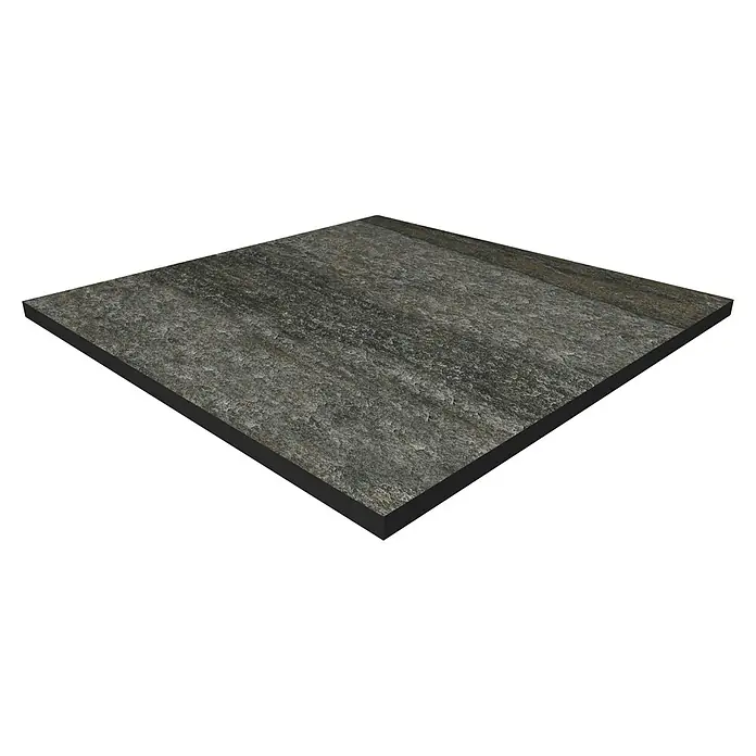 Terrassenfliese Lava Black 2.0 - 60 x 60 x 2 cm, Schwarz/Braun, Matt - Nahaufnahme einer rustikalen, grauen Fliese mit dunklem Rand, die ihre Textur und Robustheit hervorhebt.