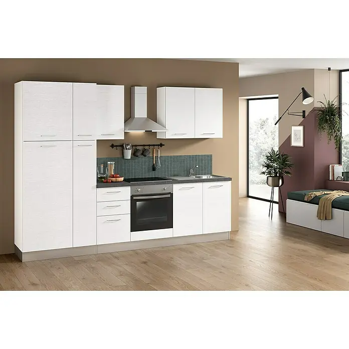 Marinelli Cucine Vormontierte Küchenzeile Idra - Breite: 285 cm, Weiß, Mit Elektrogeräten - Küchenansicht mit weißen Schränken, Dunstabzugshaube und hölzernen Arbeitsplatten. Die Küche ist hell und modern gestaltet mit viel Stauraum.