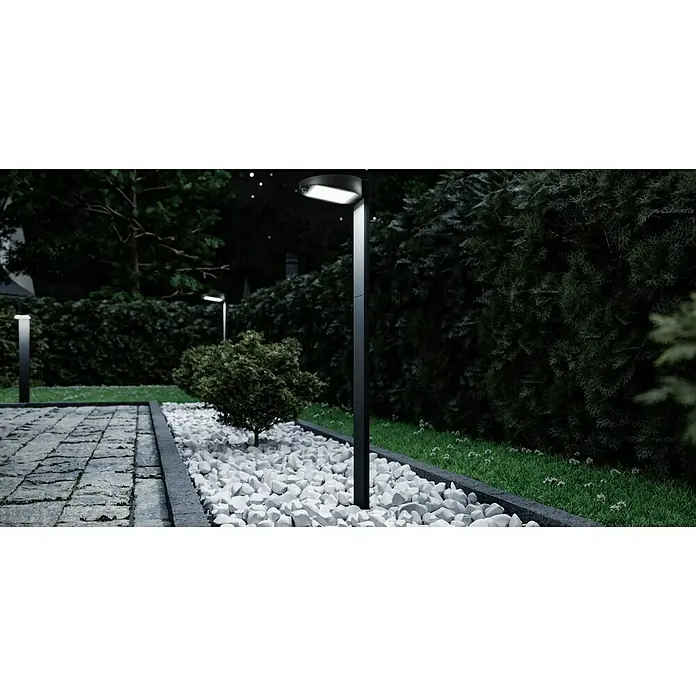 Paulmann Solar-Sockelleuchte Ryse - Anthrazit, Höhe: 79,6 cm, Warmweiß - Elegante Gartenbeleuchtung mit modernen Pollerleuchten. Die Leuchten erhellen den Weg und betonen die Landschaftsgestaltung auf stilvolle Weise.