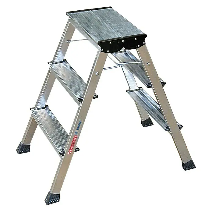 Krause Monto Escalerilla plegable - Número de peldaños: 6 ud., Altura de trabajo: 2,65 m, Carga soportada: 150 kg, Aluminio - Escalera de tijera plateada de tres peldaños con detalles negros, ideal para tareas domésticas y reparaciones.