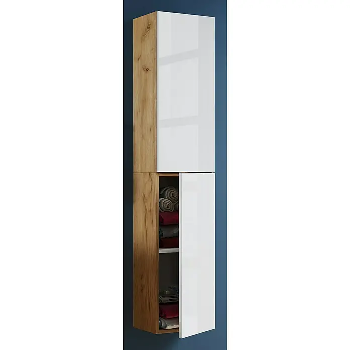 VCM Lendas Hochschrank - 33 x 22 x 150 cm, Honig-Eiche/Weiß - Hochformatiger Badezimmerschrank mit Holzstruktur und weißer Tür, teilweise geöffnet, mit Handtüchern gefüllt.
