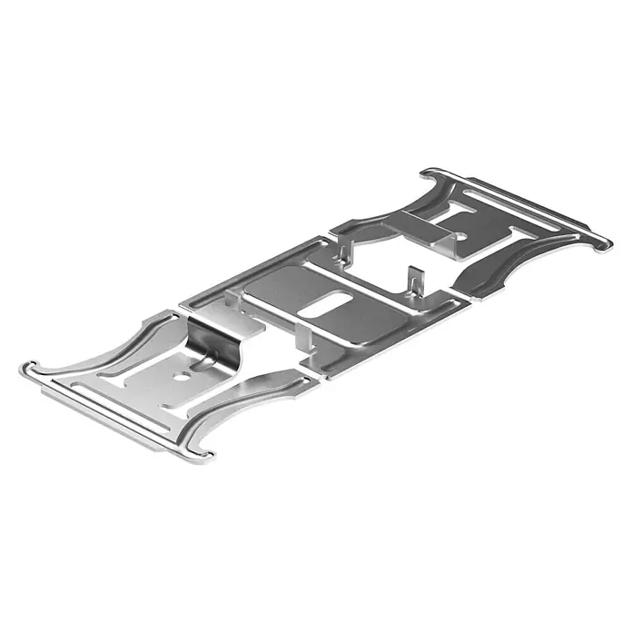 Knauf Kreuzverbinder - Stahl, 1 Stk. - Eine Detailaufnahme einer Metallhalterung. Das Bauteil ist silberfarben und scheint aus einer Metallstanze gefertigt worden zu sein.