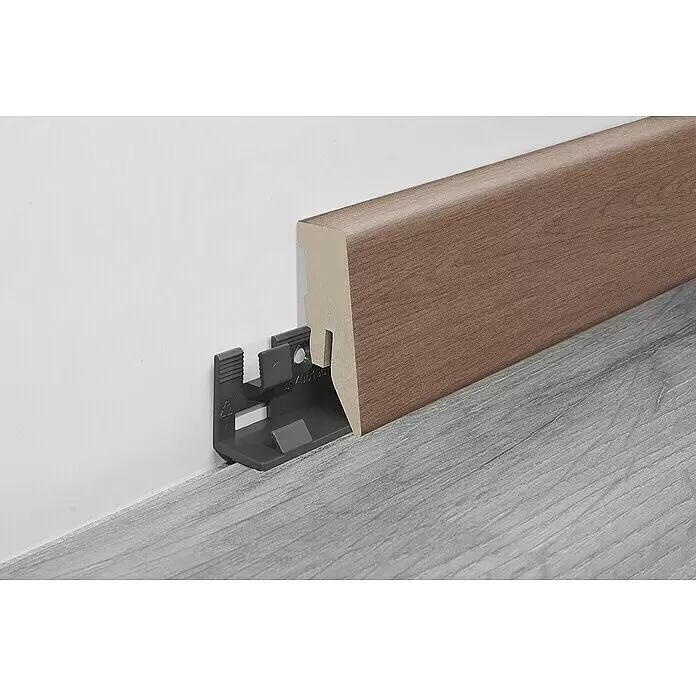LOGOCLIC Family Sockelleiste K50 Ascoli - 260 cm x 18 mm x 50 mm, MDF - Detailaufnahme