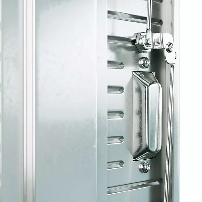 Wisent Hängeschrank - Max. Ladegewicht: 90 kg, Anthrazit - Nahaufnahme eines glänzenden silbernen Metallverschlusses mit Griff und sichtbaren Schrauben auf einer gerippten Metallplatte.