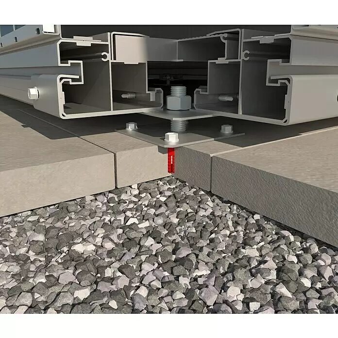 Biohort SmartBase Fundament SmartBase - Aluminium, Passend für: Biohort Gerätehaus Europa Gr. 2 - Querschnitt eines Alu-Terrassenprofilsystems, mit rotem Dübel und Metallplatte auf Betonplatten und Kies verankert.