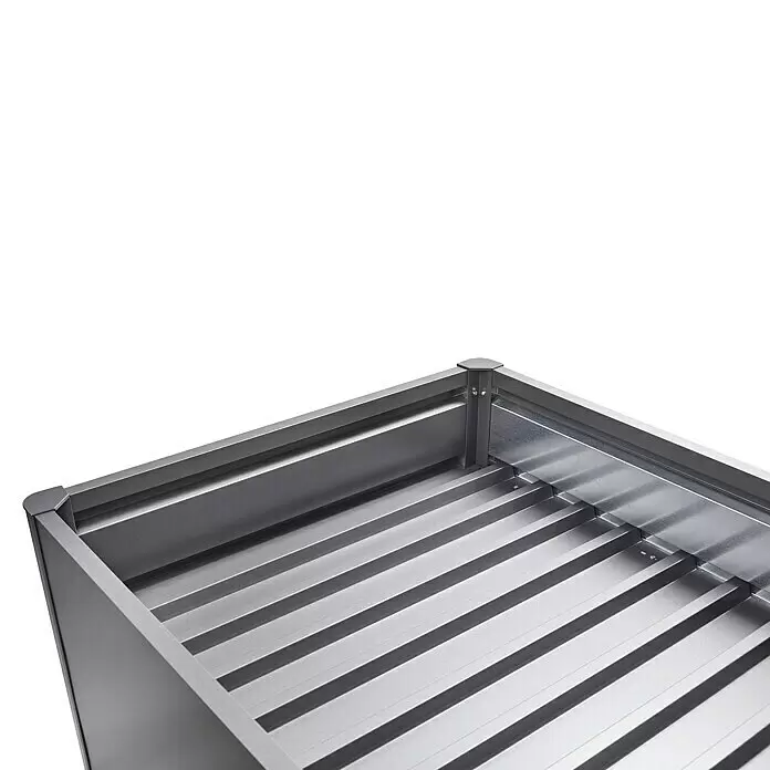 Biohort Zwischenboden - L x B: 200 x 50 cm - Modulares, graues Hochbeet aus Metall, Nahaufnahme der Ecke mit gerippten Innenpaneelen.