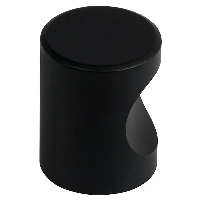 Nesu Pomo para muebles - Tipo de tirador del mueble: Botón, Ø x Al: 20 x 26 mm, Aluminio, Negro - Primer plano de un tirador de mueble cilíndrico negro con una parte superior lisa y redondeada y un agarre curvo en el lateral.