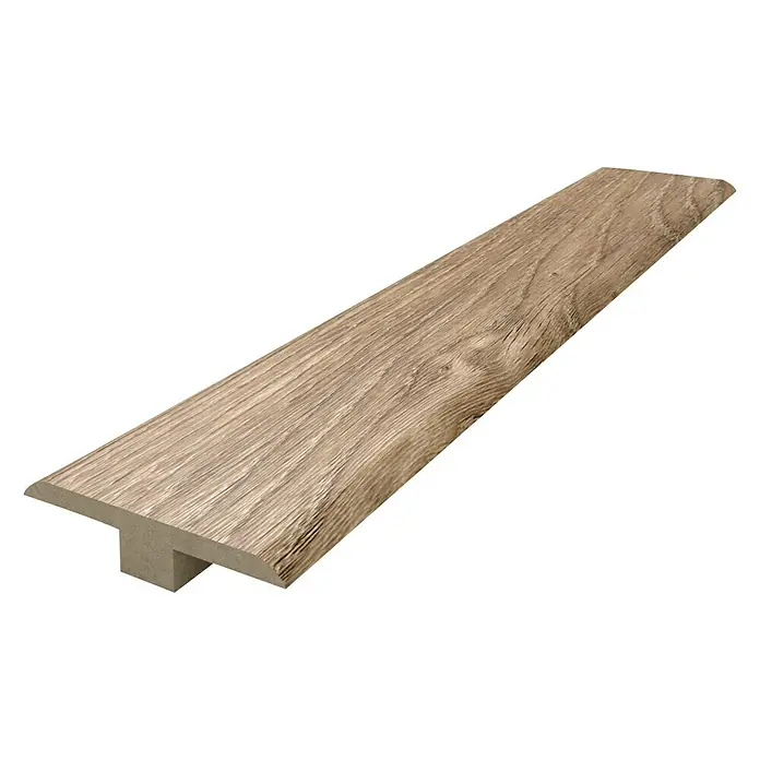 Perfil de juntas de dilatación Roble Capuccino - 2,44 m x 48 mm x 10 mm, Pegado - Un perfil de transición en forma de T para suelos con aspecto de madera, ideal para un acabado limpio entre diferentes tipos de suelo.