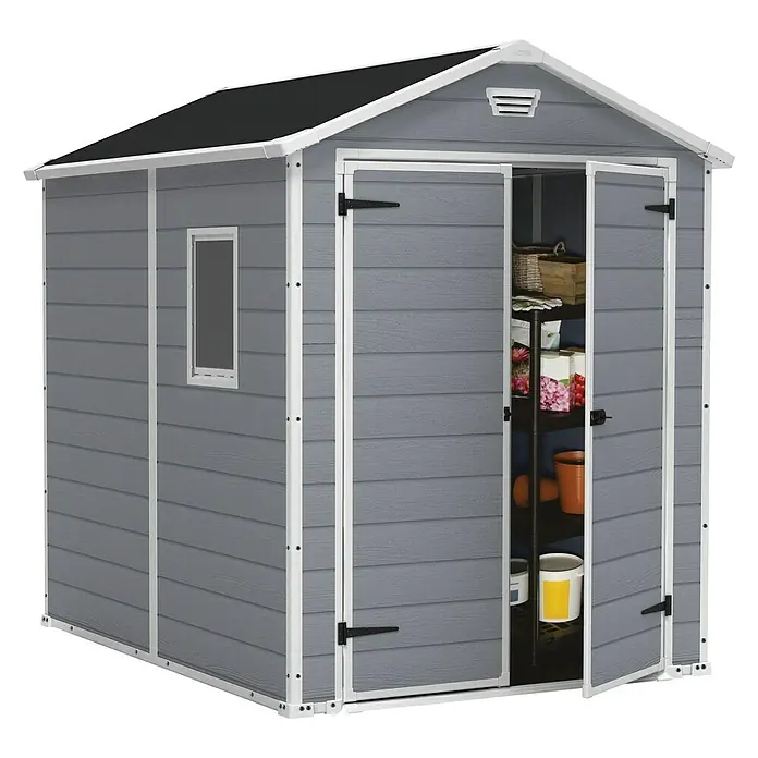 Keter Caseta de jardín Manor 6x8 - Medidas ext. (An x Pr): 185,8 x 236,8 cm, Gris Claro/Blanco, Plástico, Área: 3,9 m² - Imagen de un cobertizo de jardín de plástico gris con puertas abiertas, que revela estantes y herramientas de jardinería.
